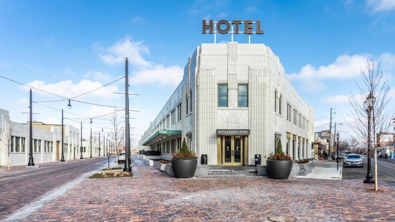 Bottleworks Hotel อินเดียนาโพลิส ภายนอก รูปภาพ