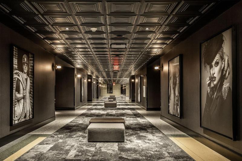 Bottleworks Hotel อินเดียนาโพลิส ภายนอก รูปภาพ